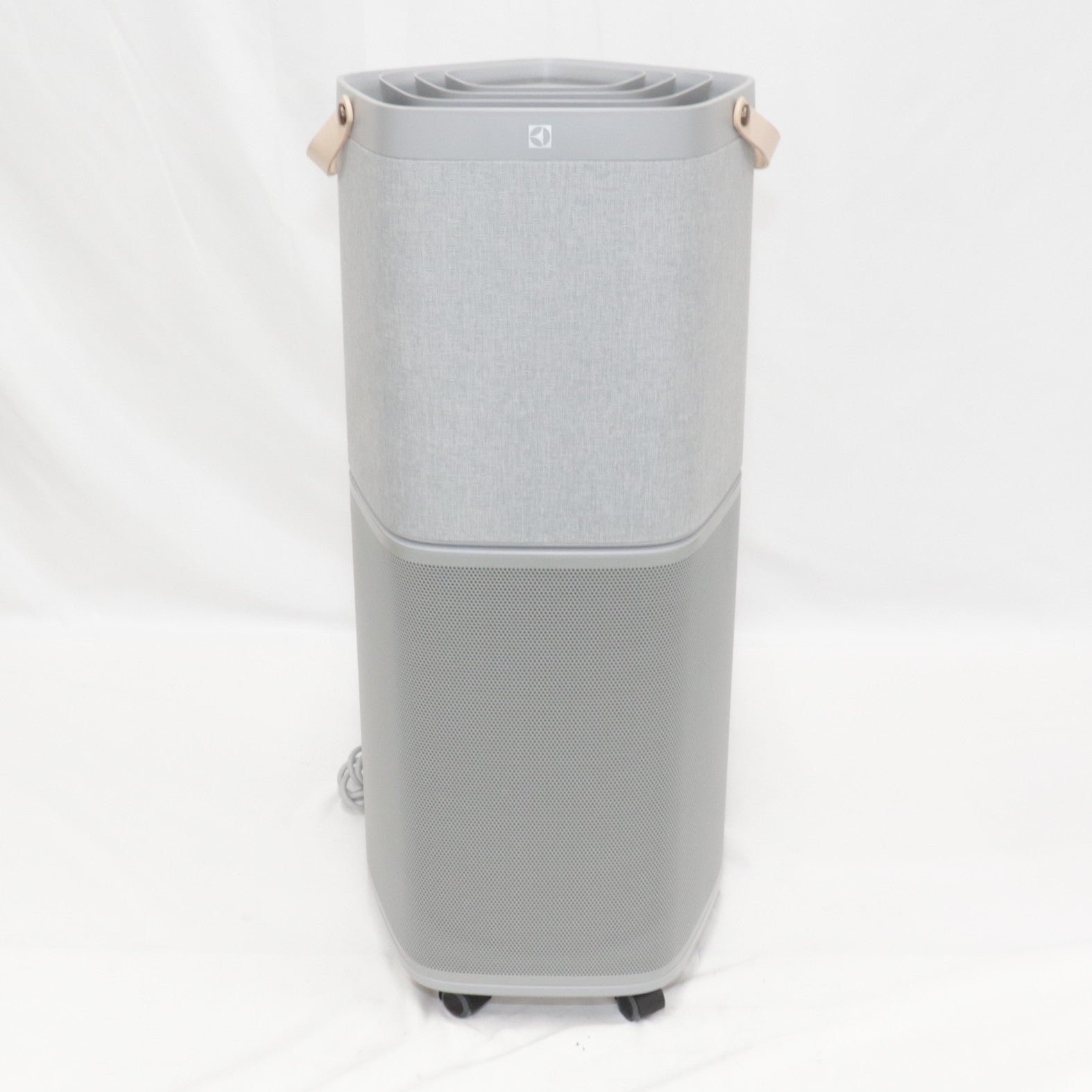 エレクトロラックス 空気清浄機 Pure A9 PA91-606GY エレクトロラックス、清浄力が向上したペンタゴンデザインの空気