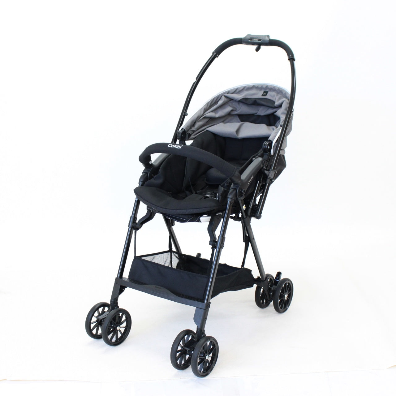 コンビ　スゴカルエアー　エッグショック　メッシュグレー Combi（コンビ） 【欠品中入荷未定】A型両対面 スゴカル air エッグ