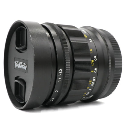 コシナ フォクトレンダー NOKTON 40mm F1.2 Aspherical 単焦点レンズ(Nikon Zマウント用) nokton-40mm-f12-aspherical-z   整備済みアウトレット品 [中古(A)]