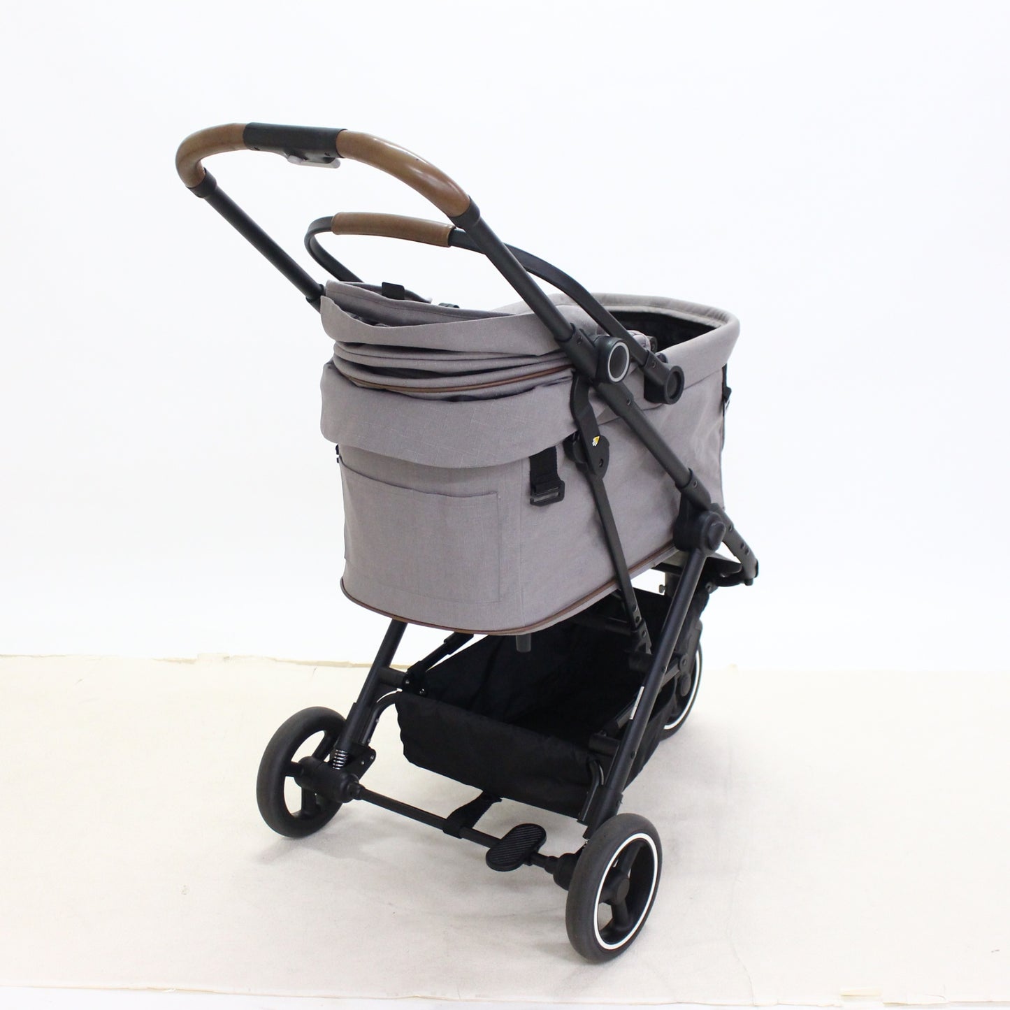 [中古(C)] コンビ ペット用カート ルルテイル キャリー 4972990195140 4972990195140　[可]