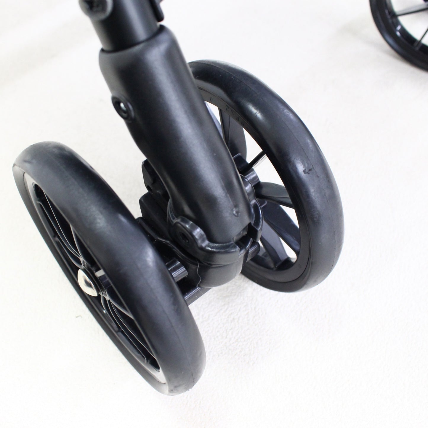 コンビ ペット用カート ミリミリライト アルファ EG ロング D レッド　4972990180757  レッド 整備済みアウトレット品 [中古(C)]