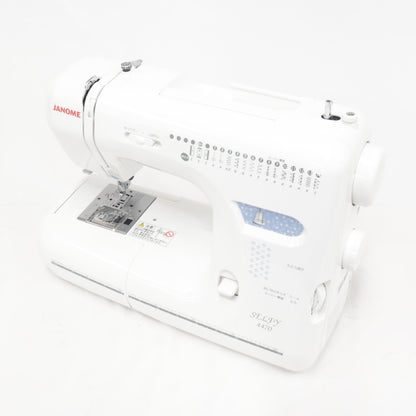 [中古(B)] JANOME 電子ミシン 4470 自動糸調子・フットコントローラー付きタイプ 4470  [良い]