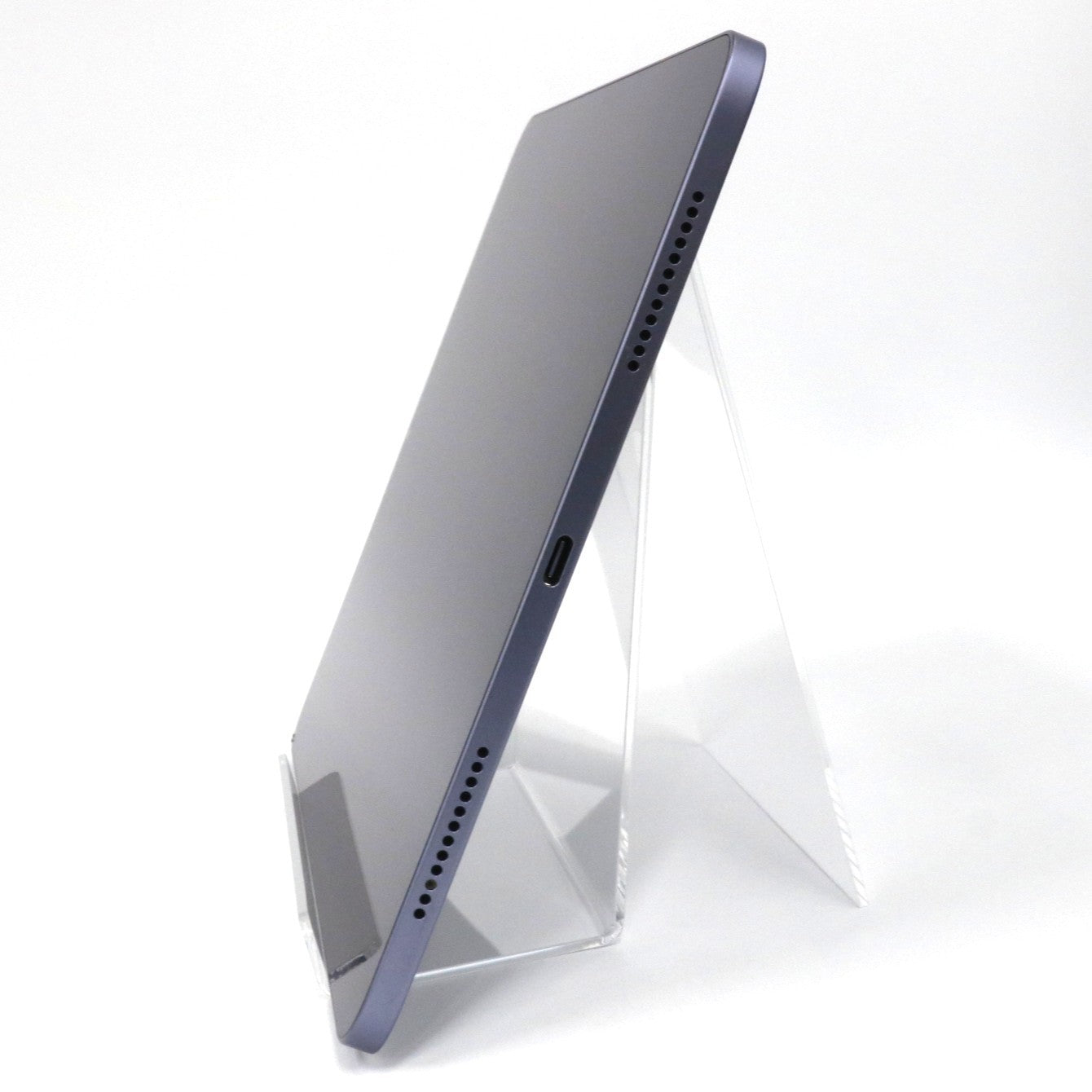 [中古(C)] Apple iPad Air 10.9インチ 第5世代 2022年春モデル Wi-Fi 64GB  mme23j-a パープル[可]