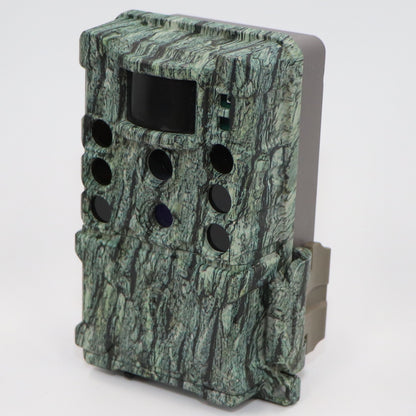 [中古(C)] Bushnell センサーカメラ 屋外型センサーカメラ トロフィーカムXLT 32MPノーグロウDC4K xlt32-mp-dc4k　[可]