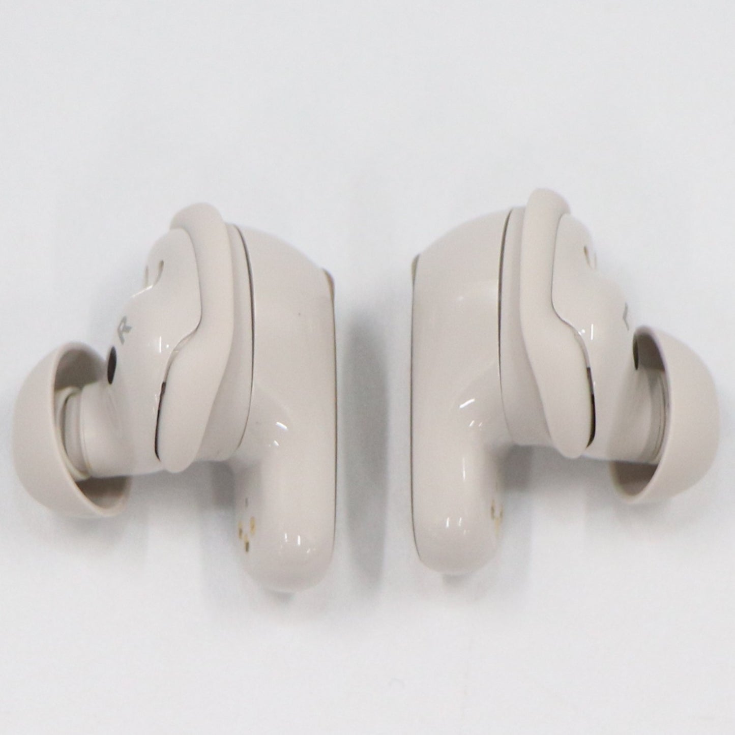 [中古(A)] Bose QuietComfort Ultra Earbuds ワイヤレスイヤホン ホワイトスモーク[非常に良い]
