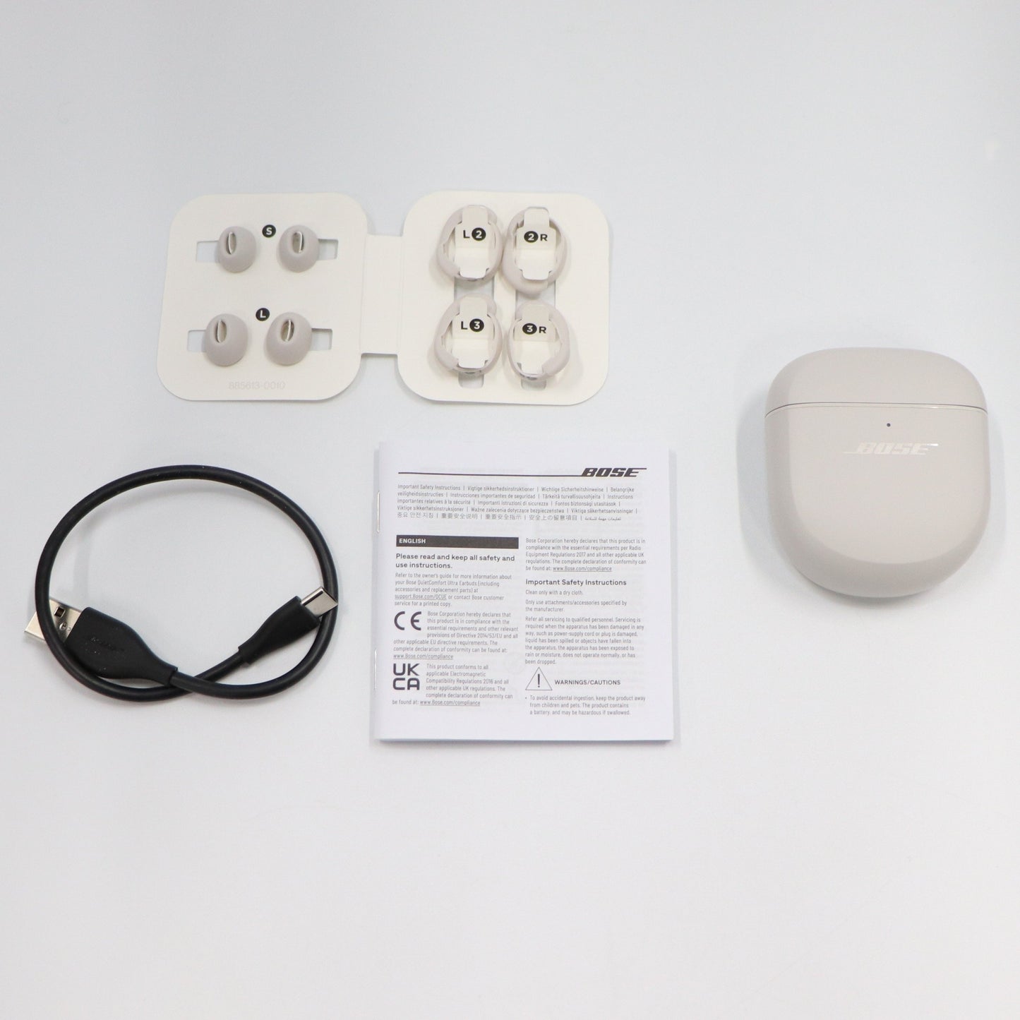 Bose QuietComfort Ultra Earbuds ワイヤレスイヤホン　qc-ultra-earbuds-w  ホワイトスモーク 整備済みアウトレット品 [良い(B)]