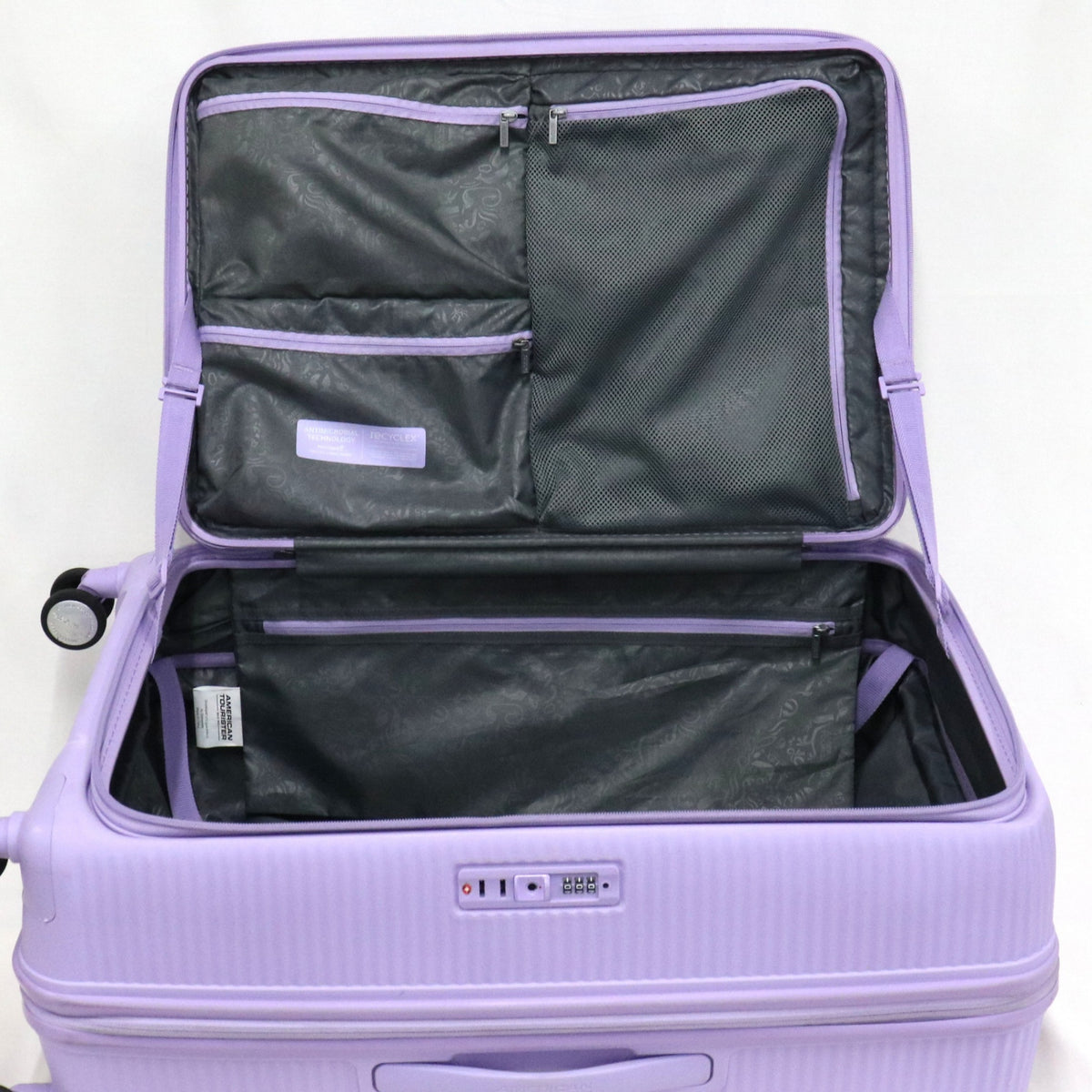 [8-10泊向けサイズ]AMERICAN TOURISTER CURIO スピナー75 エキスパンダブル 98L/拡張時114L ハードスーツケース　americantourister-curio75-lvn  ラベンダー 整備済みアウトレット品 [中古(C)]