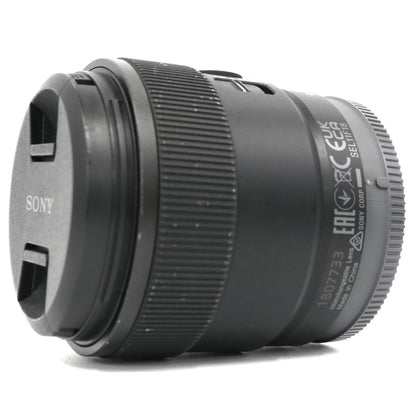 ソニー E 11mm F1.8 SEL11F18 大口径超広角単焦点レンズ sel11f18   整備済みアウトレット品 [良い(B)]