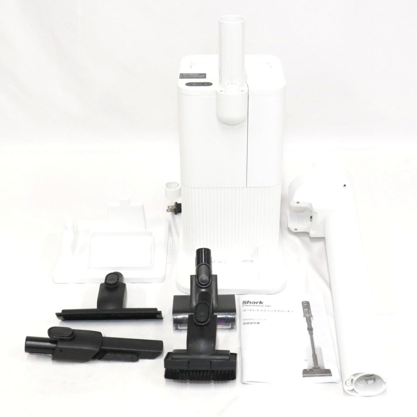 [中古(C)] Shark CleanSense iQ+ コードレススティッククリーナー IW3241J iw3241j-bk iw3241j-bk　[可]