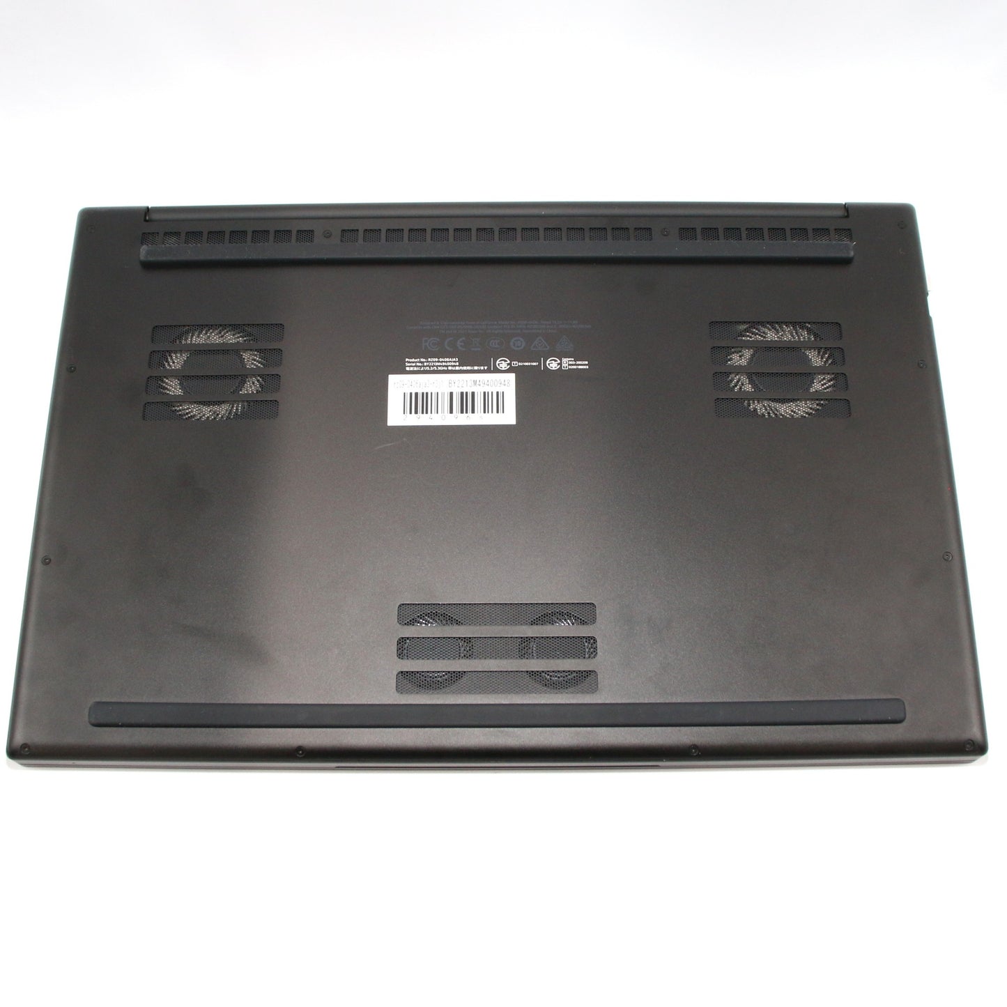 [中古(C)] RAZER Blade17 ゲーミングノートPC (Core-i7-11800H/GeForce RTX3060/17.3型/16GB/165Hz) rz09-0406aja3-r3j1 ブラックrz09-0406aja3-r3j1　[可]