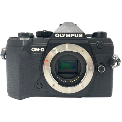 [中古(B)] OLYMPUS OM-D E-M5 Mark III ボディ ミラーレス一眼 [良い]