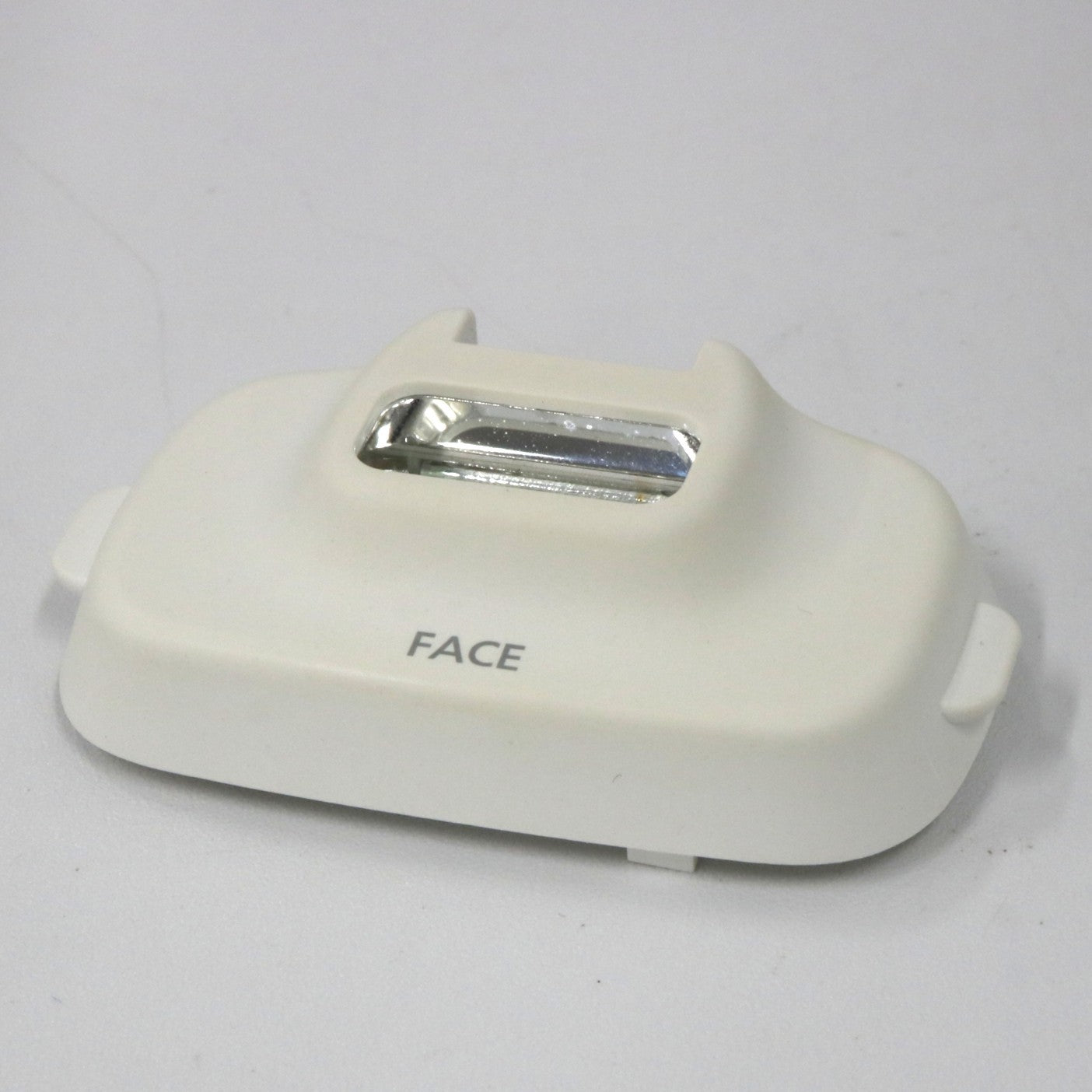 [中古(C)] パナソニック 光美容器 光エステ＜ボディ＆フェイス用＞スムースエピ ES-WP9A  es-wp9a[可]