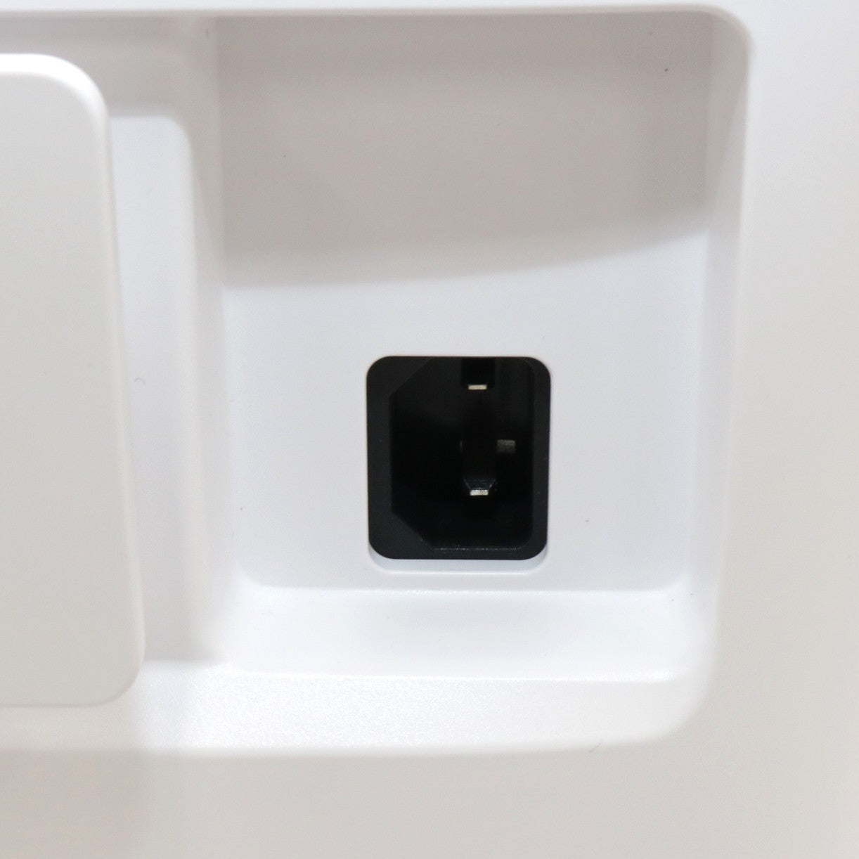 [中古(B)] ECOVACS DEEBOT mini PRO ロボット掃除機　deebot-mini-pro-bk  [良い]