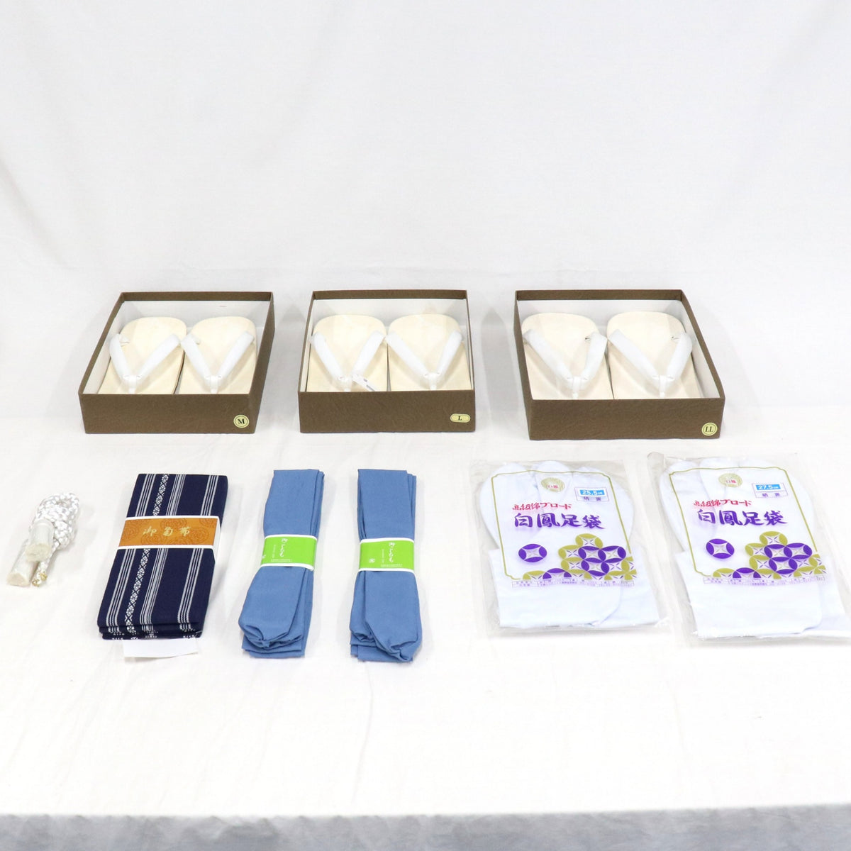 男性袴セット(着物、羽織、袴、和装小物一式) サイズ: 8号 f-01920za-id-f-01916  イエロー 整備済みアウトレット品 [良い(B)]