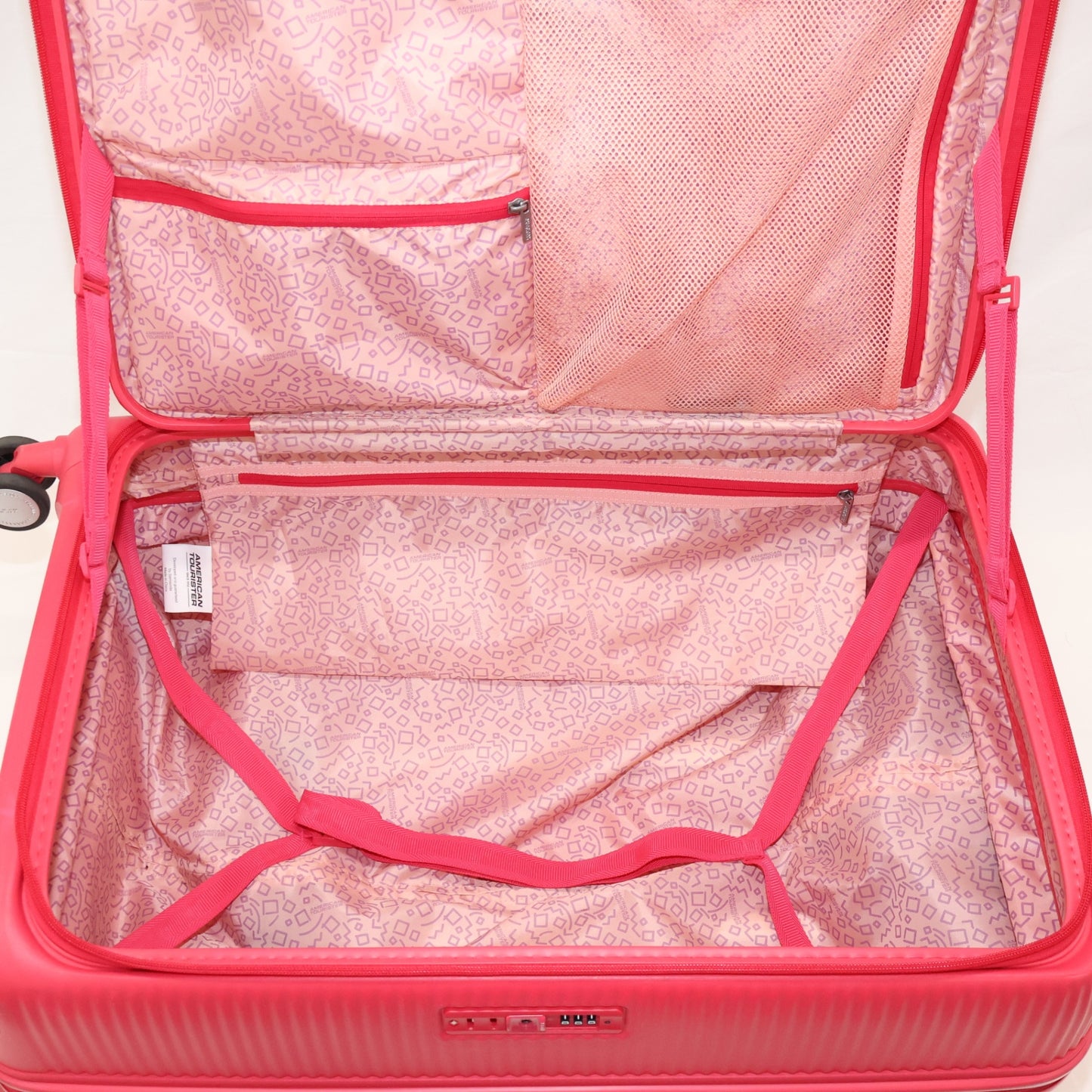 [8-10泊向けサイズ]AMERICAN TOURISTER CURIO スピナー75 エキスパンダブル 98L/拡張時114L ハードスーツケース americantourister-curio75-2-rb  ラズベリー 整備済みアウトレット品 [中古(C)]