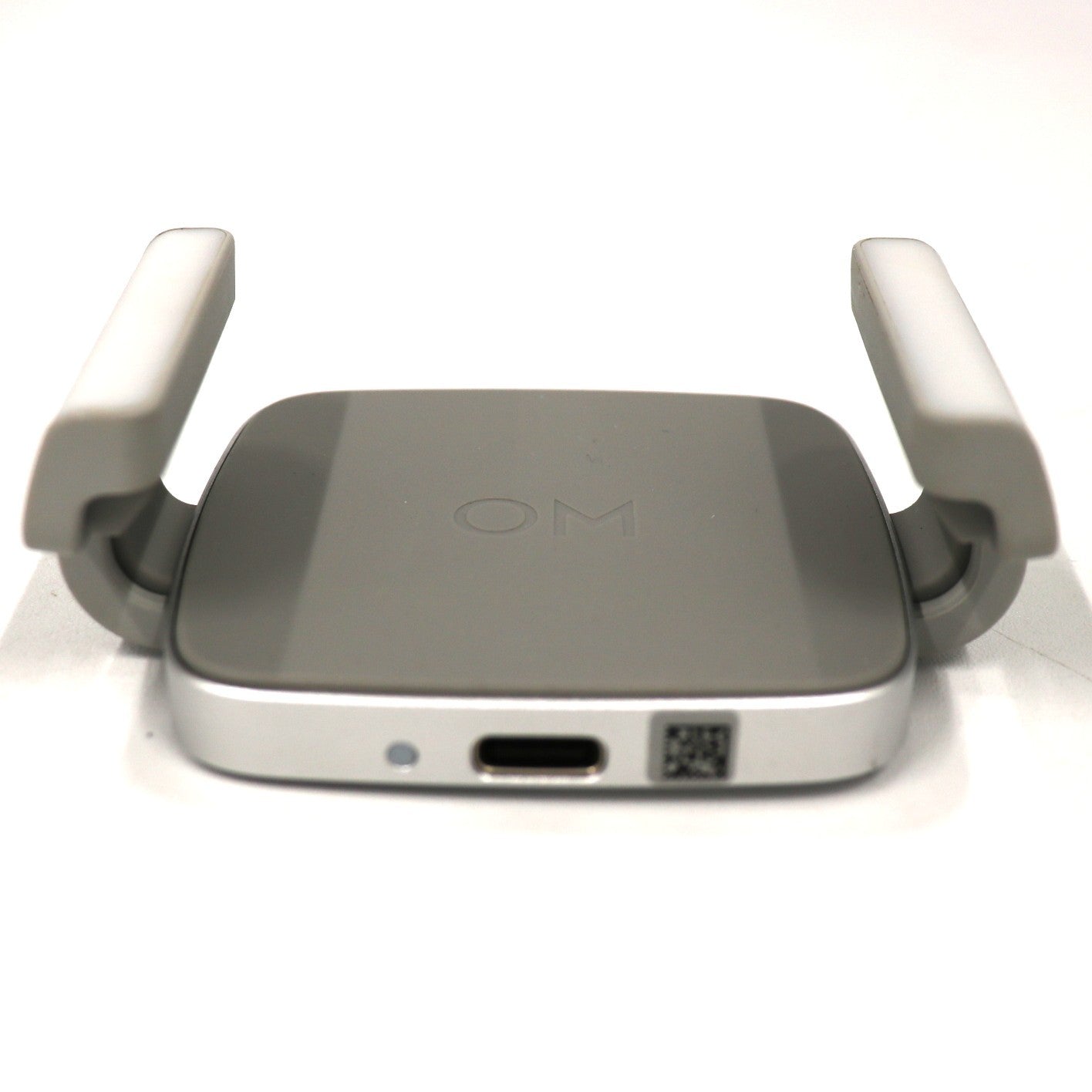 DJI OM 補助ライト内蔵スマートフォンクランプ dji-om-fill-light-phone-clamp   整備済みアウトレット品 [中古(A)]