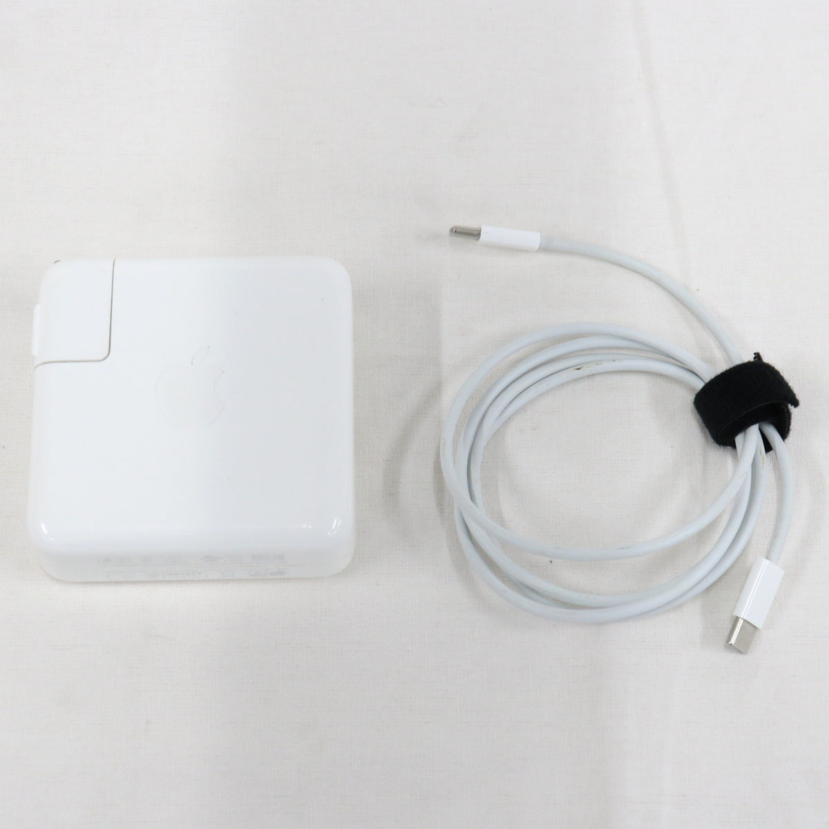 【Office非搭載】Apple ノートPC MacBook Air 13.3インチ 2020年モデル JIS配列 (メモリ8GB SSD 256GB ) mgn63j-a  スペースグレイ 整備済みアウトレット品 [中古(C)]