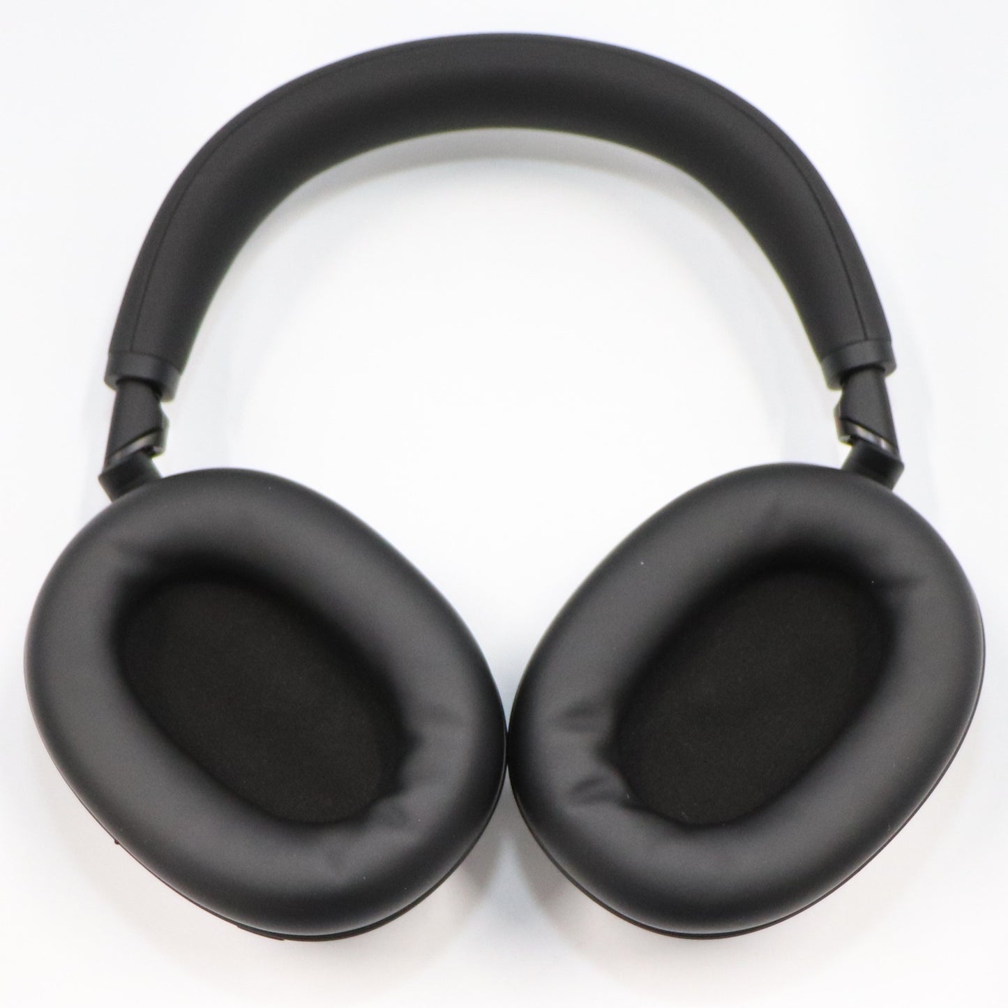 [中古(C)] ソニー WH-1000XM6 ワイヤレスノイズキャンセリングヘッドホン ブラックwh-1000xm6-b　[可]