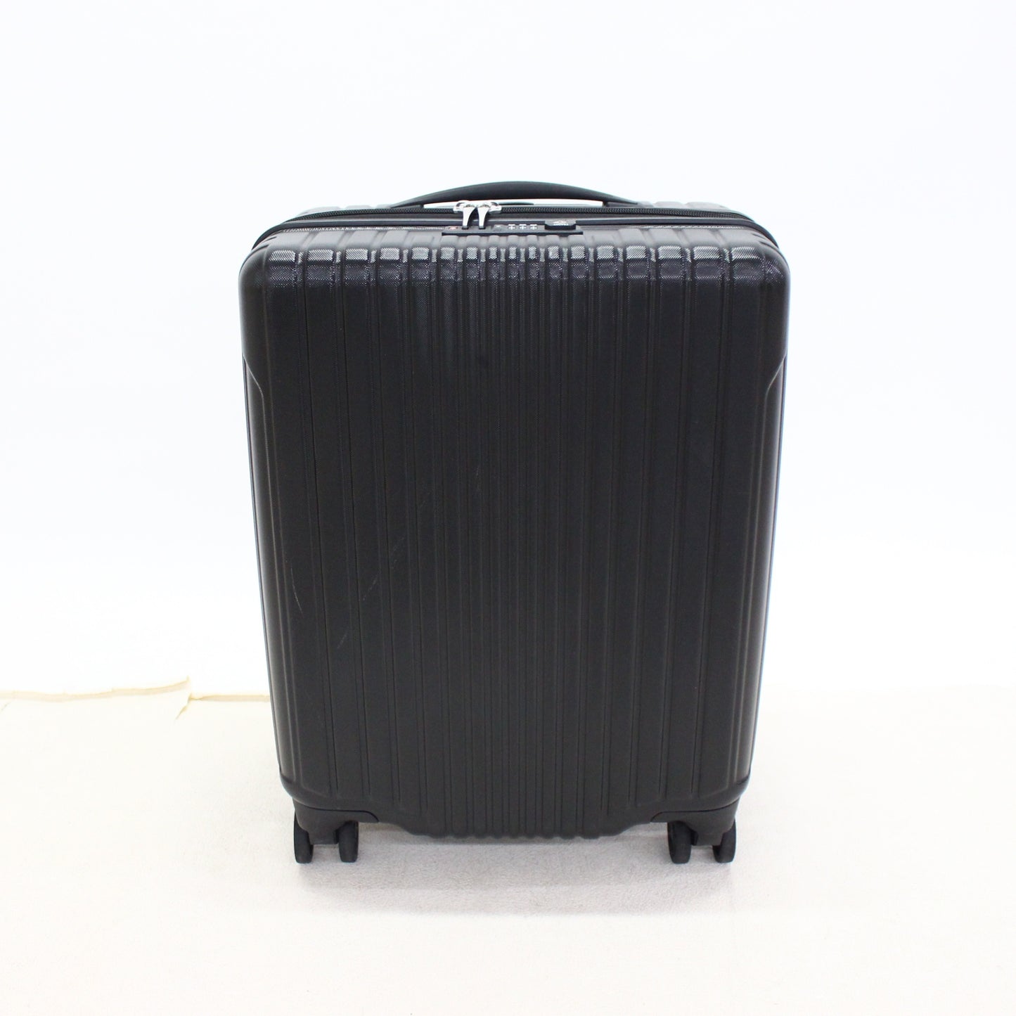[中古(B)] [1泊~3泊]アジア・ラゲージ 6000series ALI-6000-18W 40L(拡張時48L) ハードスーツケース ali600018w-bk ブラック [良い]