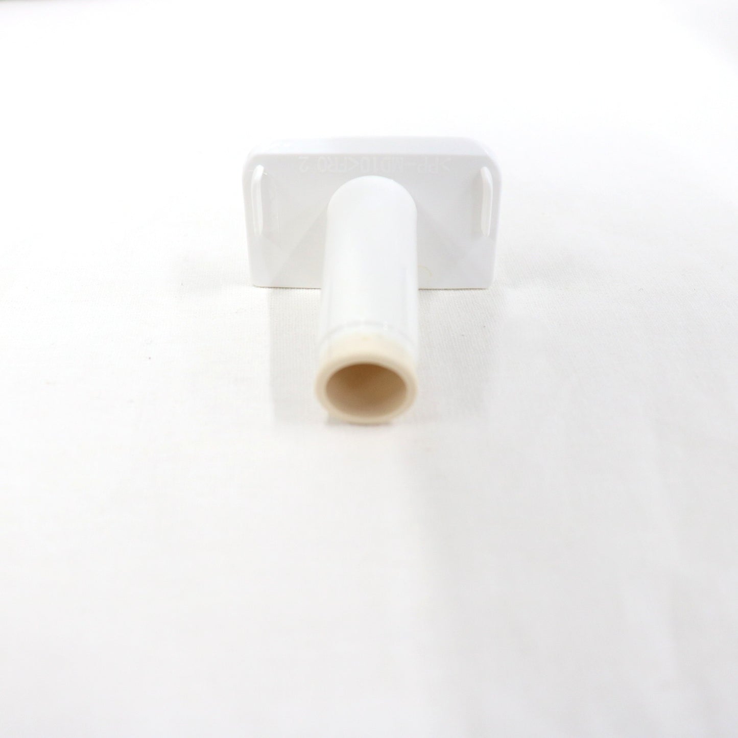 シャープ ヘルシオ ホットクック KN-HW24G 2〜6人用 2.4L容量　kn-hw24g-w  ホワイト 整備済みアウトレット品 [中古(C)]