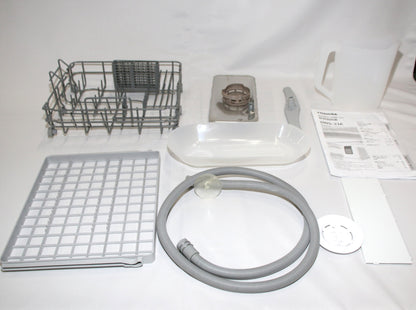 [～食器18点]東芝 卓上型食器洗い乾燥機 DWS-33A 工事不要 タンク式 3人分 dws-33a   整備済みアウトレット品 [中古(C)]