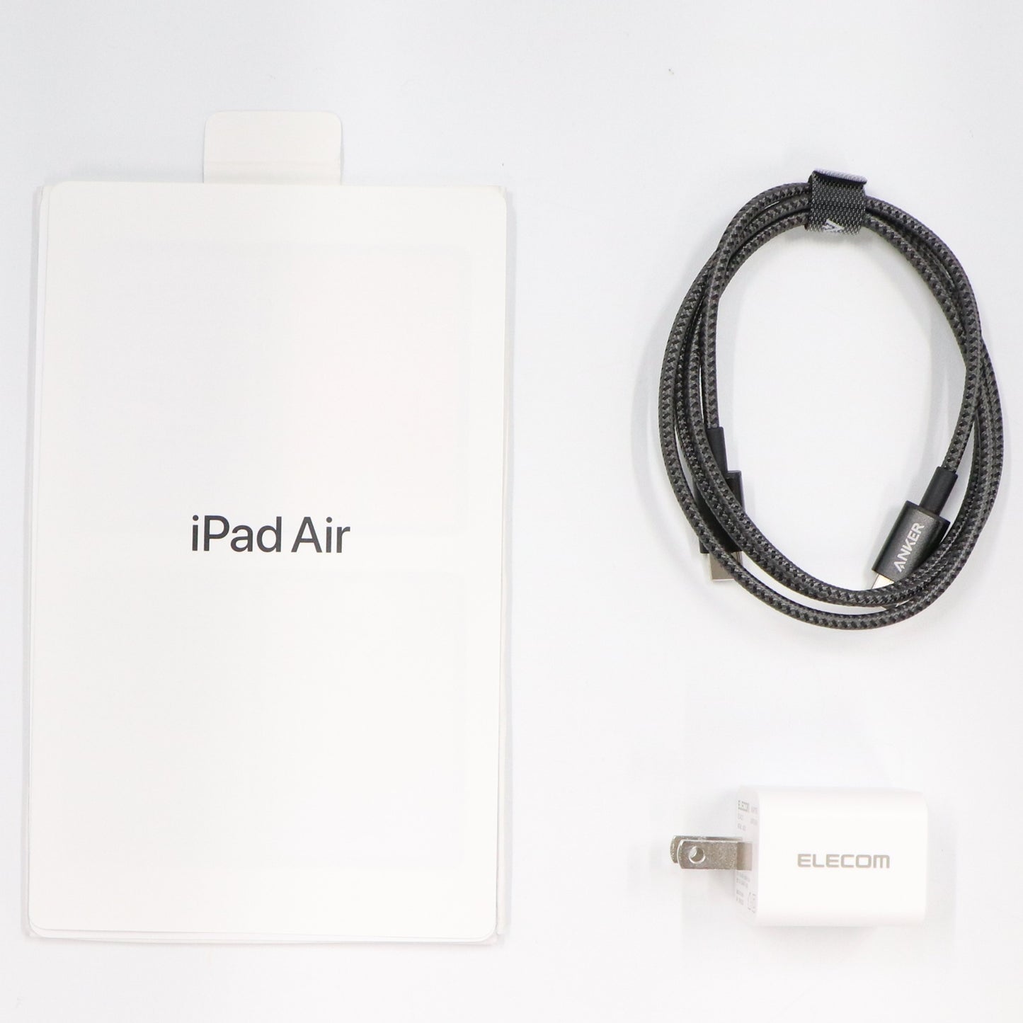 Apple iPad Air 10.9インチ 第5世代 2022年春モデル Wi-Fi 64GB　mme23j-a  パープル 整備済みアウトレット品 [中古(C)]