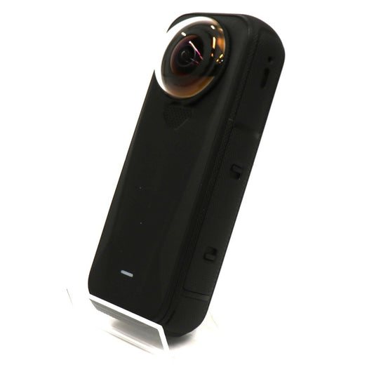 Insta360 X4 Air 360度カメラ insta360-x4-air-bk  グラファイトブラック 整備済みアウトレット品 [中古(A)]
