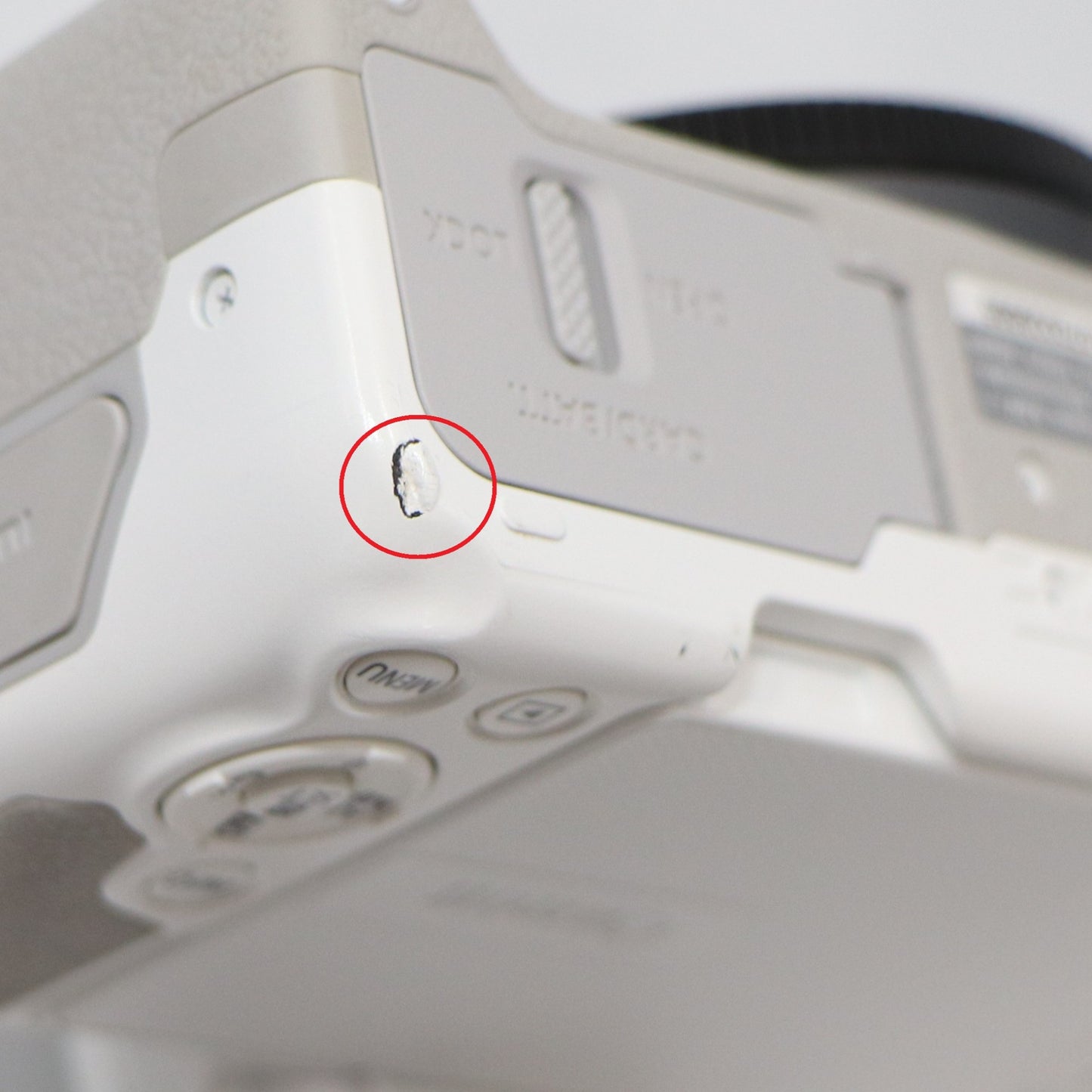 [中古(B)] CANON EOS R50 ボディ ミラーレス一眼 eos-r50-body-wh ホワイト [良い]