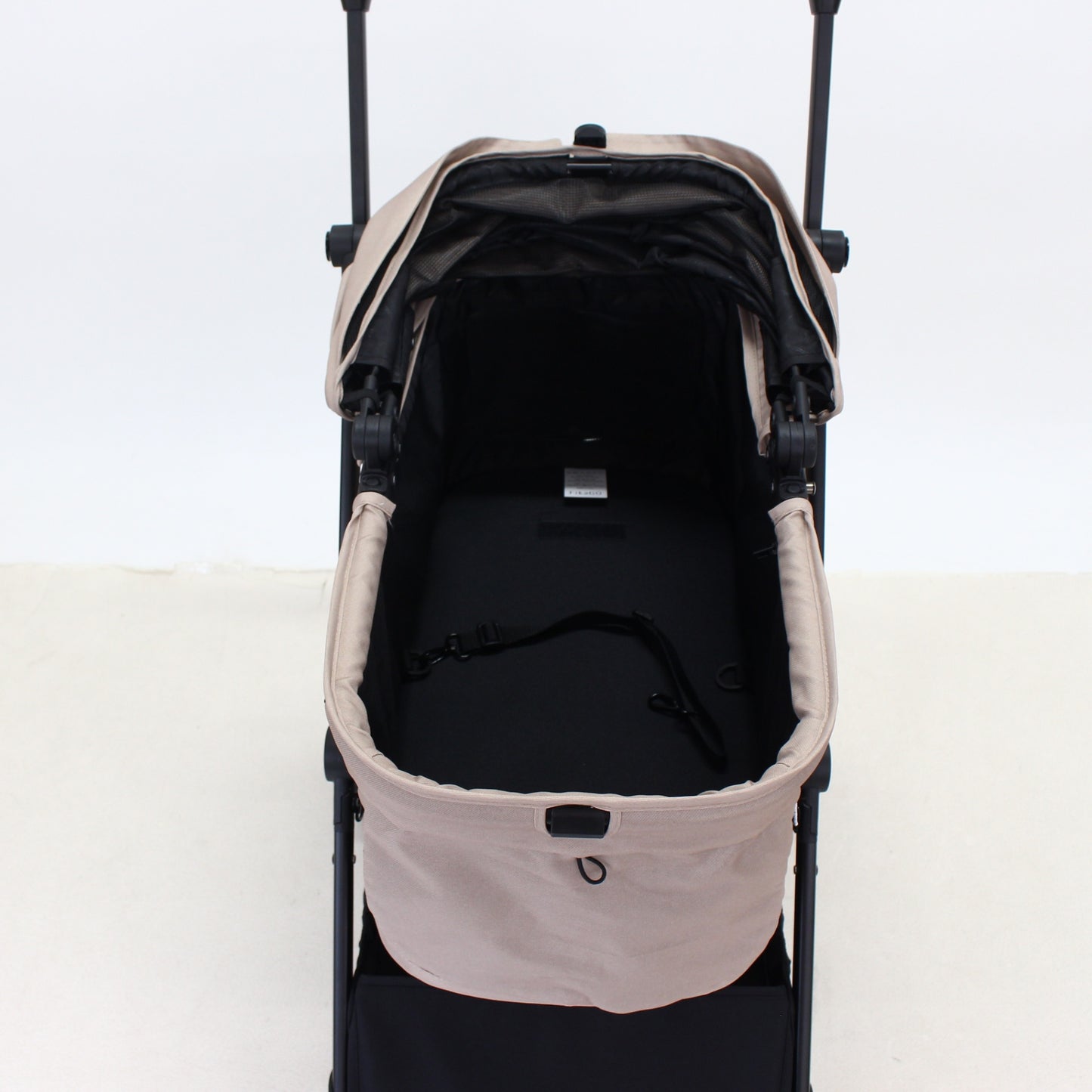 [中古(B)] コンビ ペット用カート フィカゴー フリートゥーゴー2 4711233391501 ヒュッゲベージュ [良い]