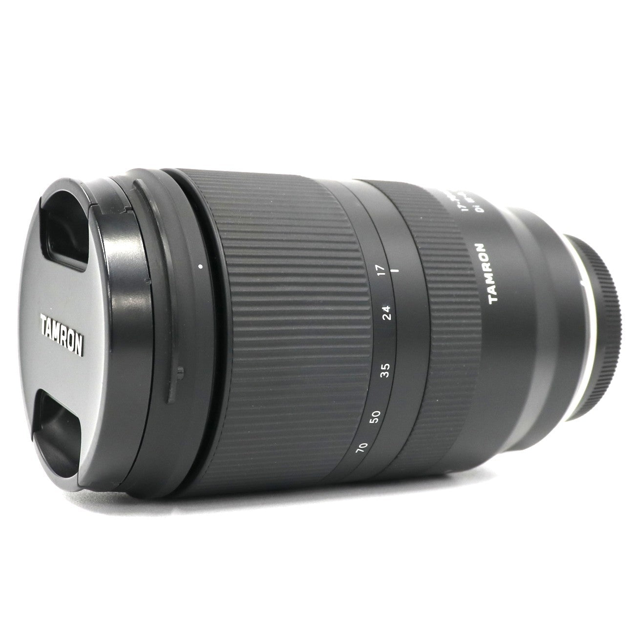 タムロン 17-70mm F/2.8 Di III-A VC RXD 標準ズームレンズ(FUJIFILM Xマウント用) (Model B070X)  tamron-1770-f28-x   整備済みアウトレット品 [中古(A)]
