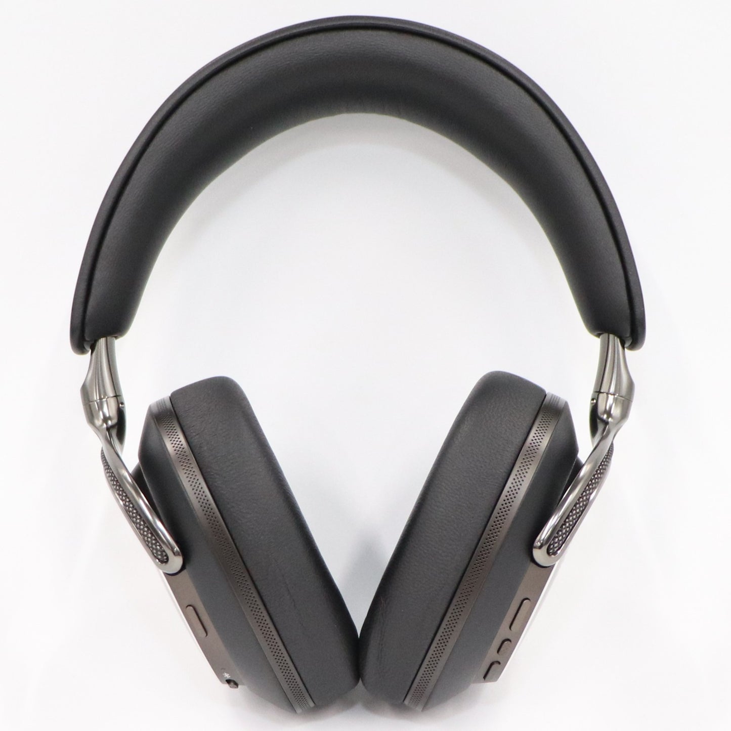 [中古(C)] Bowers & Wilkins Px8 S2 ノイズキャンセリングワイヤレスヘッドホン オニキスブラックp8-s2-bk　[可]