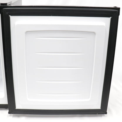 [ジャンク] [32L]レンティオ 小型冷凍庫 1ドア セカンド冷凍庫 RN-FZ32　rn-fz32-bk ブラック[難あり(D)]