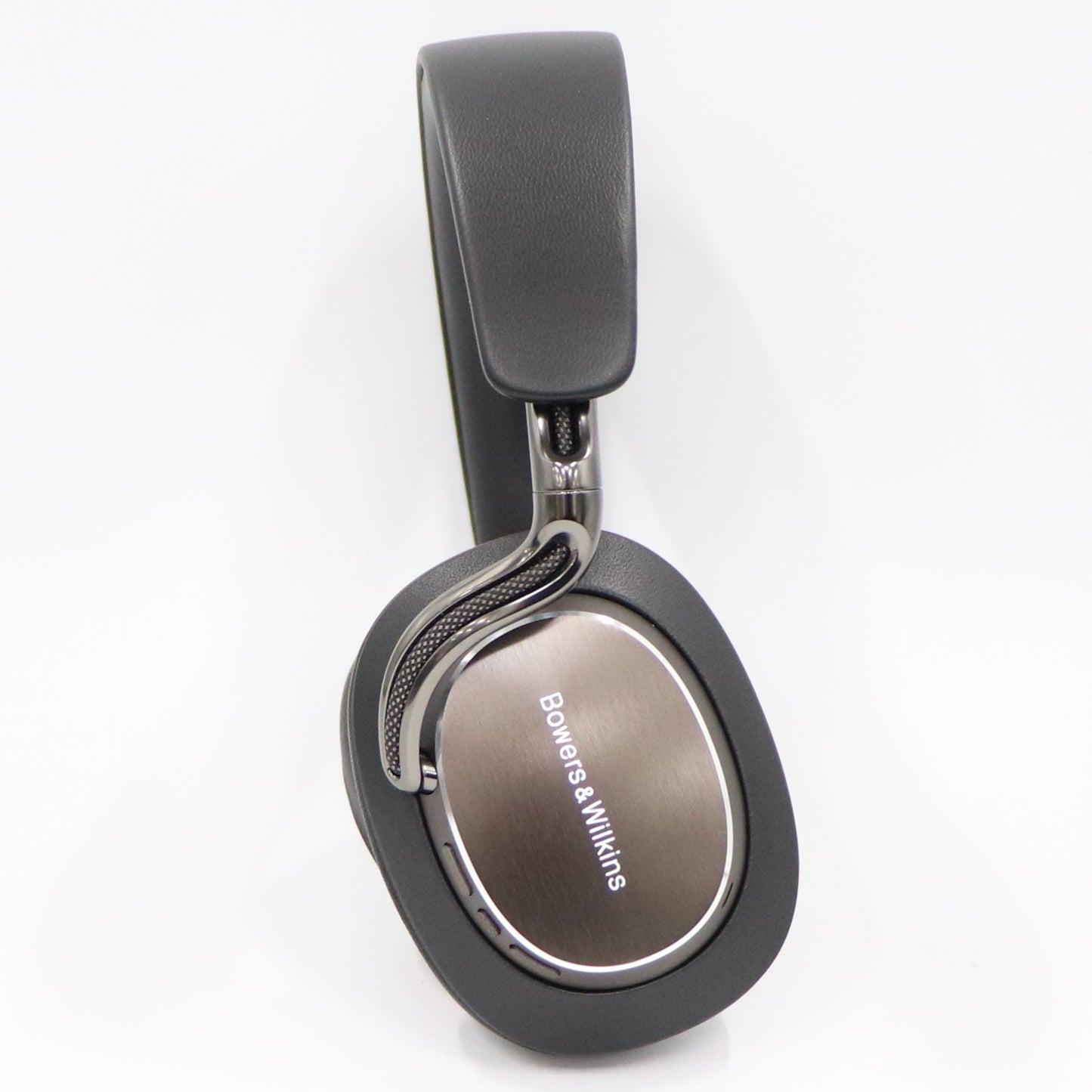 [中古(C)] Bowers & Wilkins Px8 S2 ノイズキャンセリングワイヤレスヘッドホン オニキスブラックp8-s2-bk　[可]