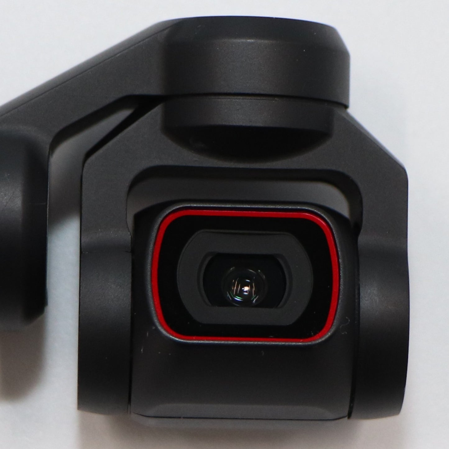 [中古(C)]  DJI Pocket 2 Creator Combo (ポケット2クリエーターコンボ) 3軸スタビライザー搭載 ハンドヘルドカメラ ビデオカメラ osmopocket-2-combo　[可]