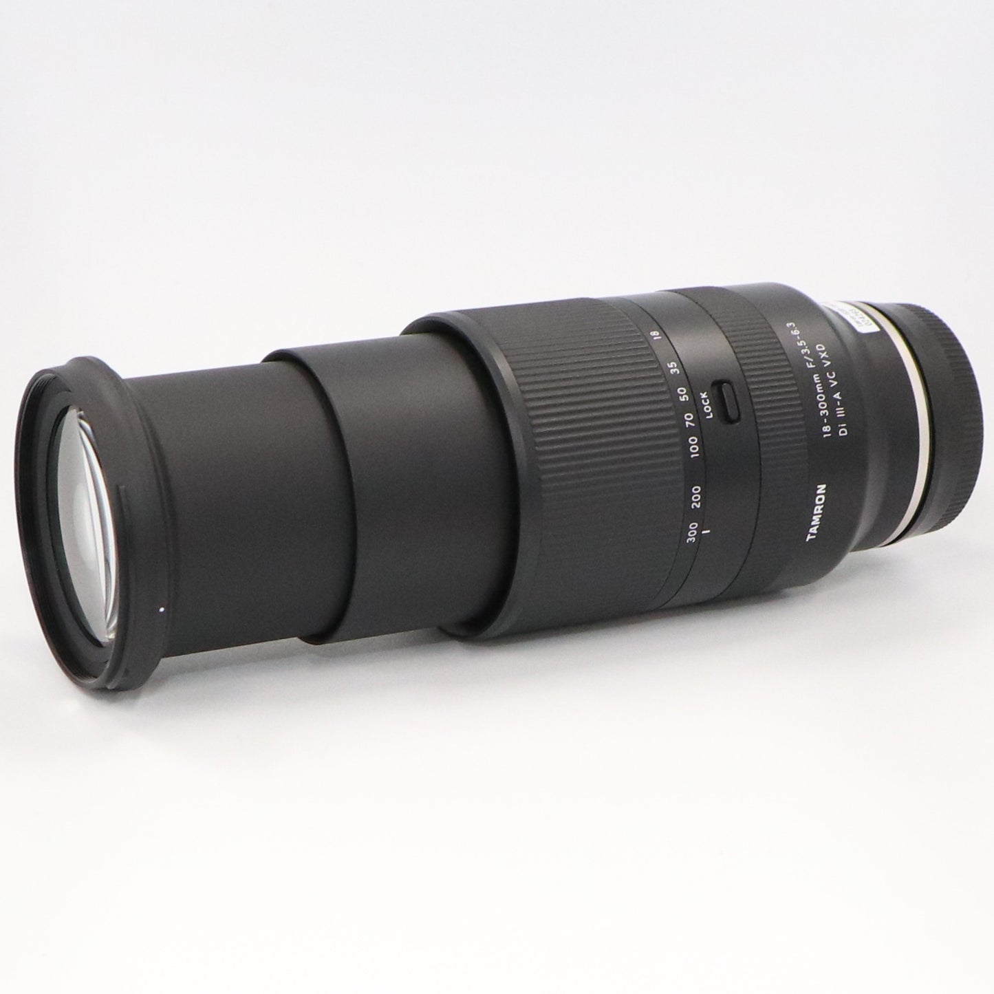 タムロン 18-300mm F/3.5-6.3 Di III-A VC VXD 高倍率ズームレンズ(SONY Eマウント用) tamron-18300-f3563-e   整備済みアウトレット品 [中古(B)]