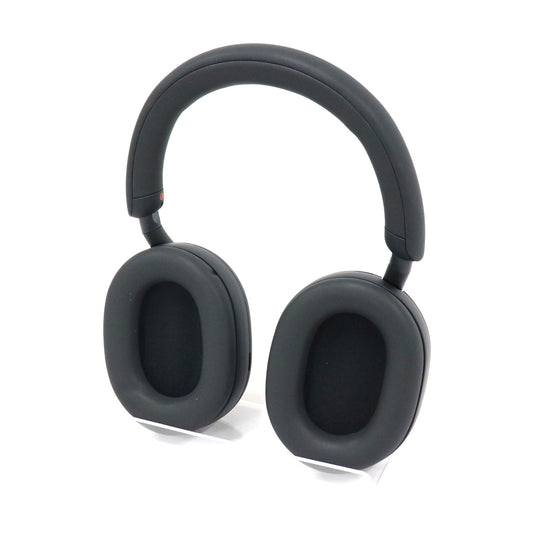 Sony ワイヤレスノイズキャンセリングステレオヘッドセット WH-1000XM5 ブラック　wh-1000xm5-b  ブラック 整備済みアウトレット品 [良い(B)]