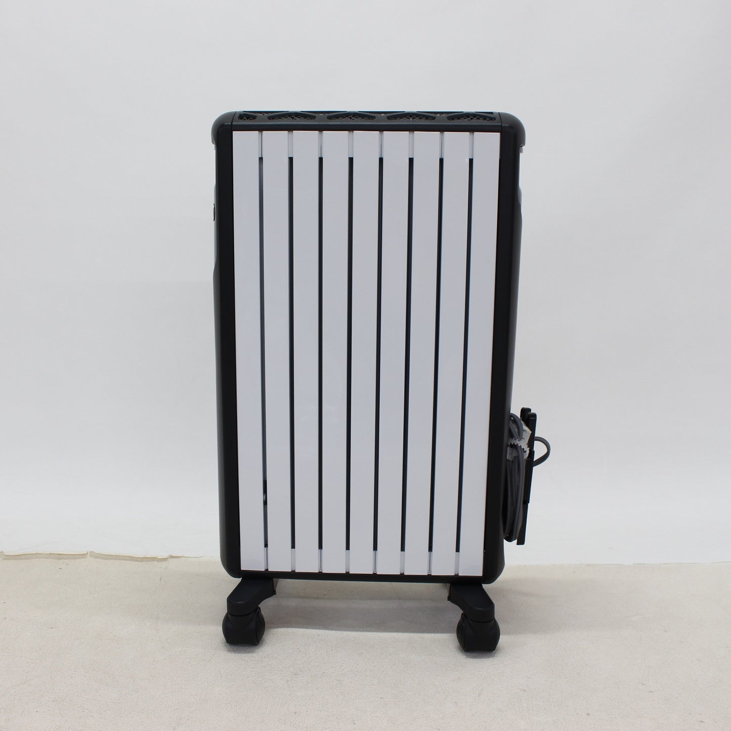 [中古(C)] [2022年発売モデル] デロンギ マルチダイナミックヒーター Wi-Fiモデル MDHAA12WIFI-BK ピュアホワイト+マットブラック (暖房目安 8～10畳) mdhaa12wifi-bk mdhaa12wifi-bk　[可]