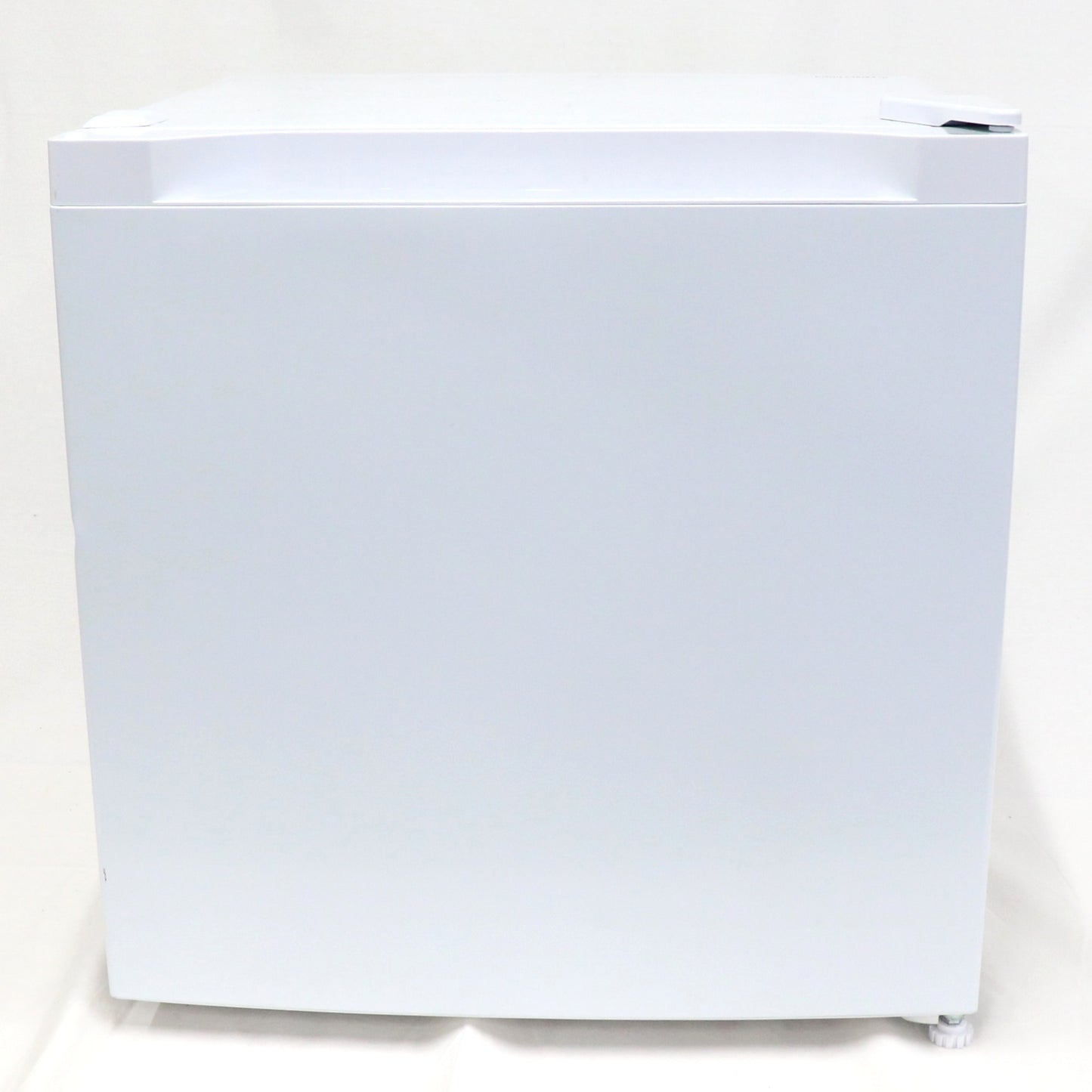 [31L][右開き]アイリスオーヤマ PF-A31FD 冷凍・冷蔵庫切り替えタイプ 1ドア PF-A31FD pf-a31fd-w  ホワイト 整備済みアウトレット品 [中古(C)]