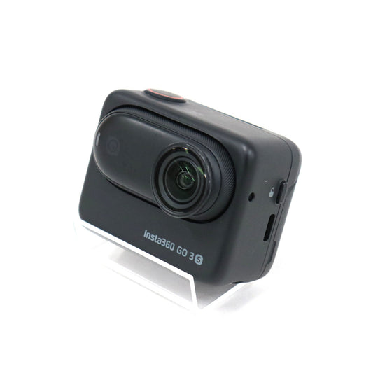 Insta360 GO 3S アクションカメラ 64GB ミッドナイトブラック　insta360-go-3s-bk  ミッドナイトブラック 整備済みアウトレット品 [良い(B)]