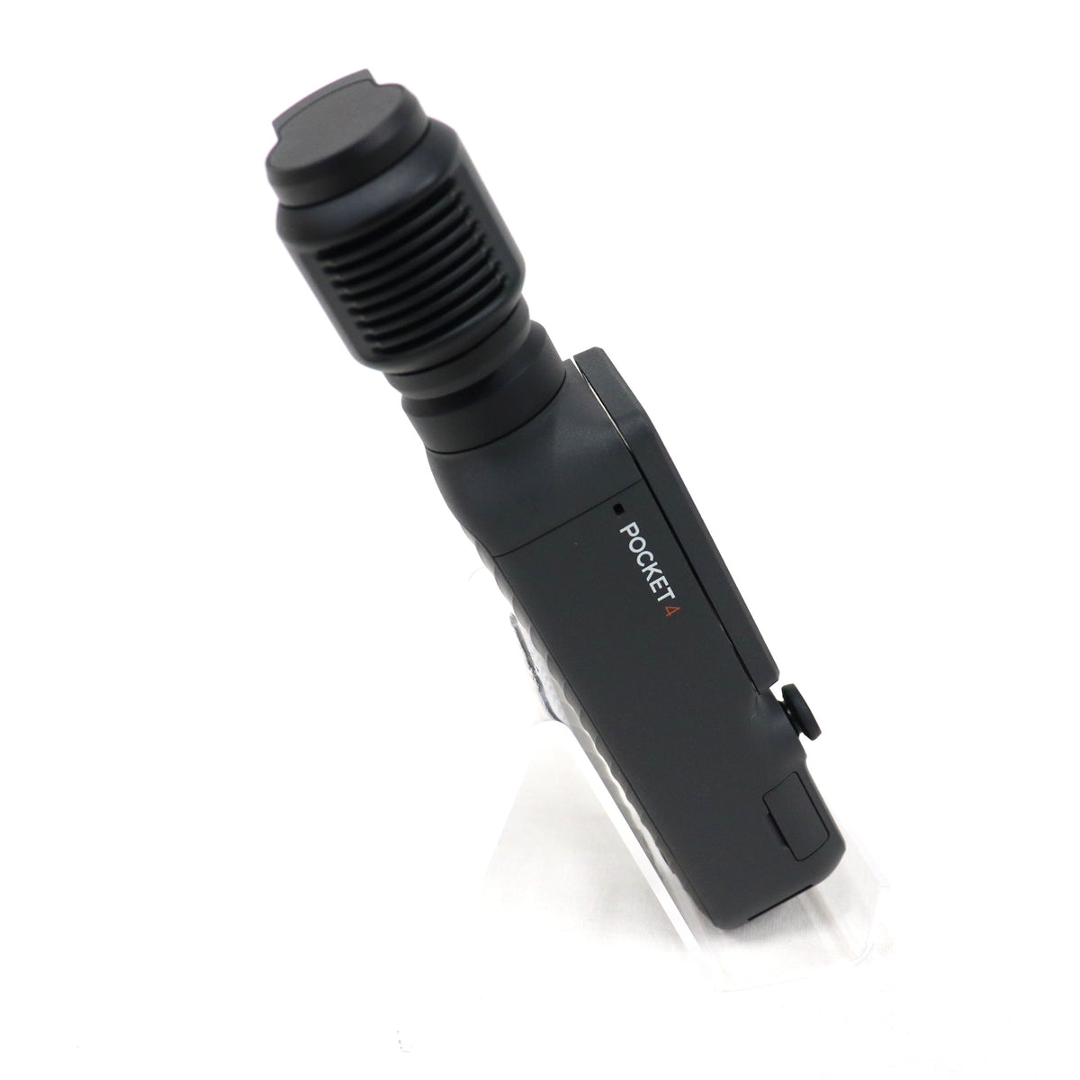 [標準付属品のみ]DJI Osmo Pocket 4 (オズモポケット4) 3軸スタビライザー搭載 ポケットジンバルカメラ　dji-osmo-pocket-4   整備済みアウトレット品 [中古(C)]