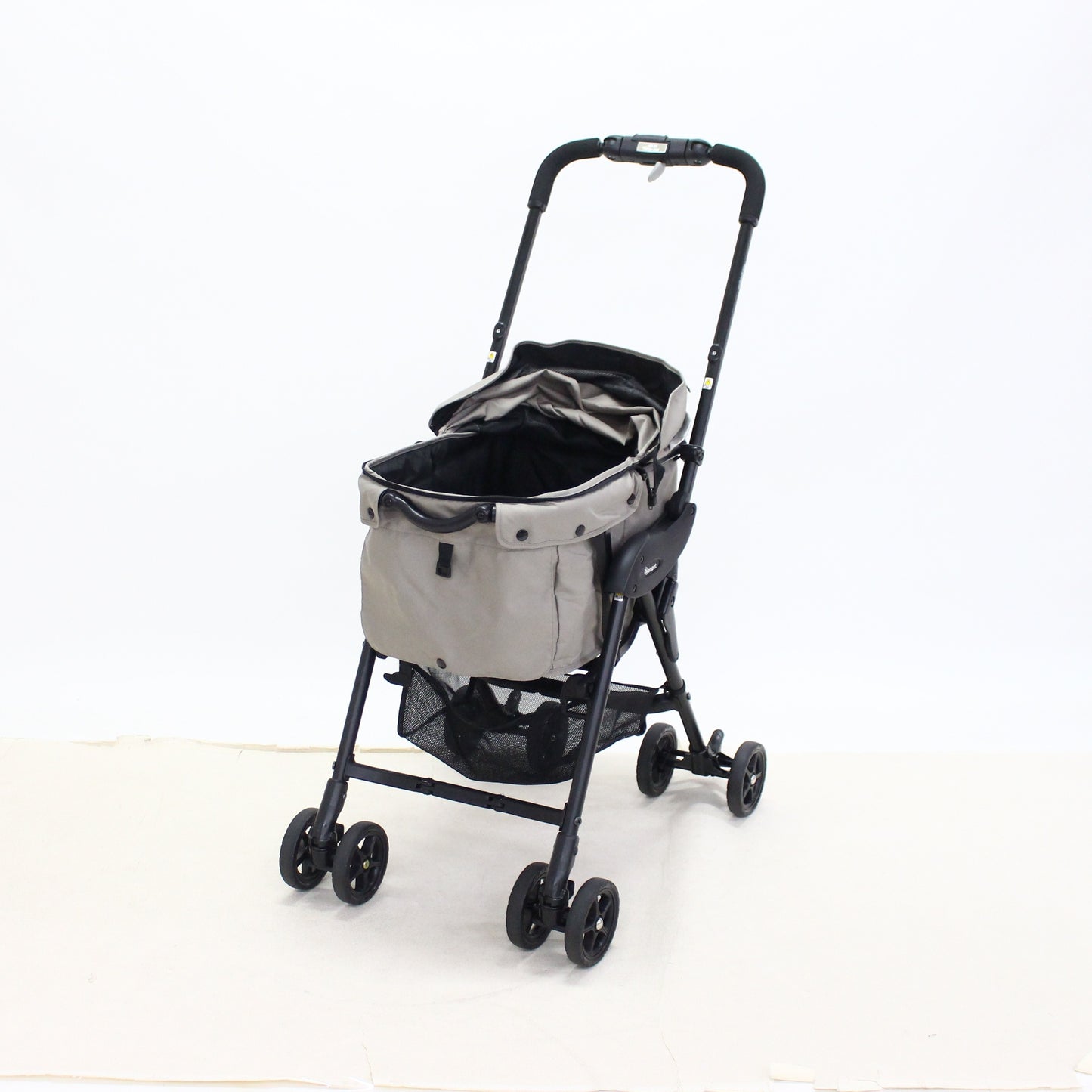 [中古(C)] コンビ ペット用カート ミリミリライト アルファ ウェットサンドベージュ 4972990189248-rto　[可]