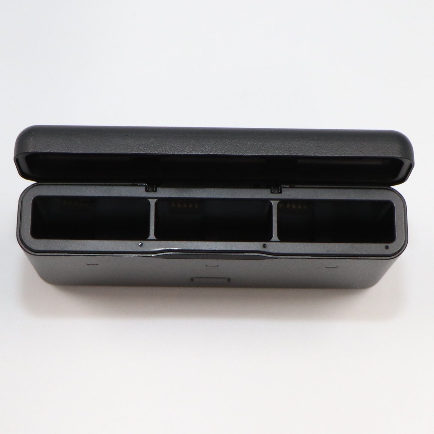 [中古(B)] DJI Osmo Action 多機能バッテリーケース2 (ケースのみ)  [良い]