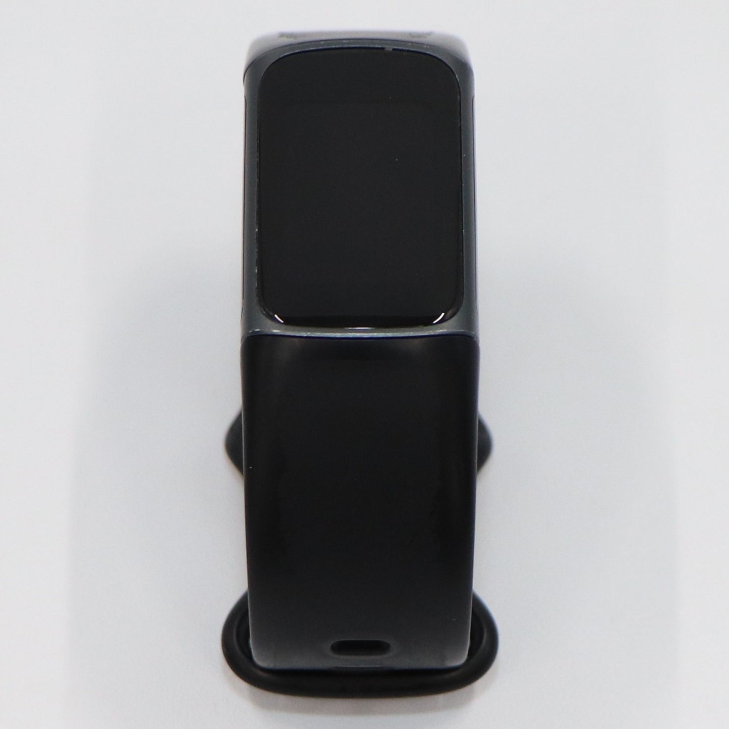 [中古(C)] Fitbit Charge5 GPS搭載フィットネストラッカー ブラック L/Sサイズ FB421BKBK-FRCJK fb421bkbk-frcjk　[可]