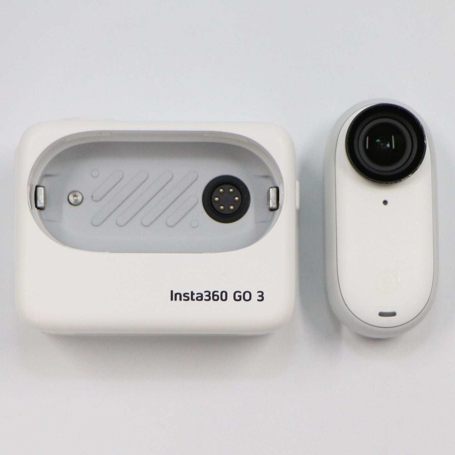Insta360 GO 3 アクションカメラ(32GB) insta360-go-3-32   整備済みアウトレット品 [中古(C)]