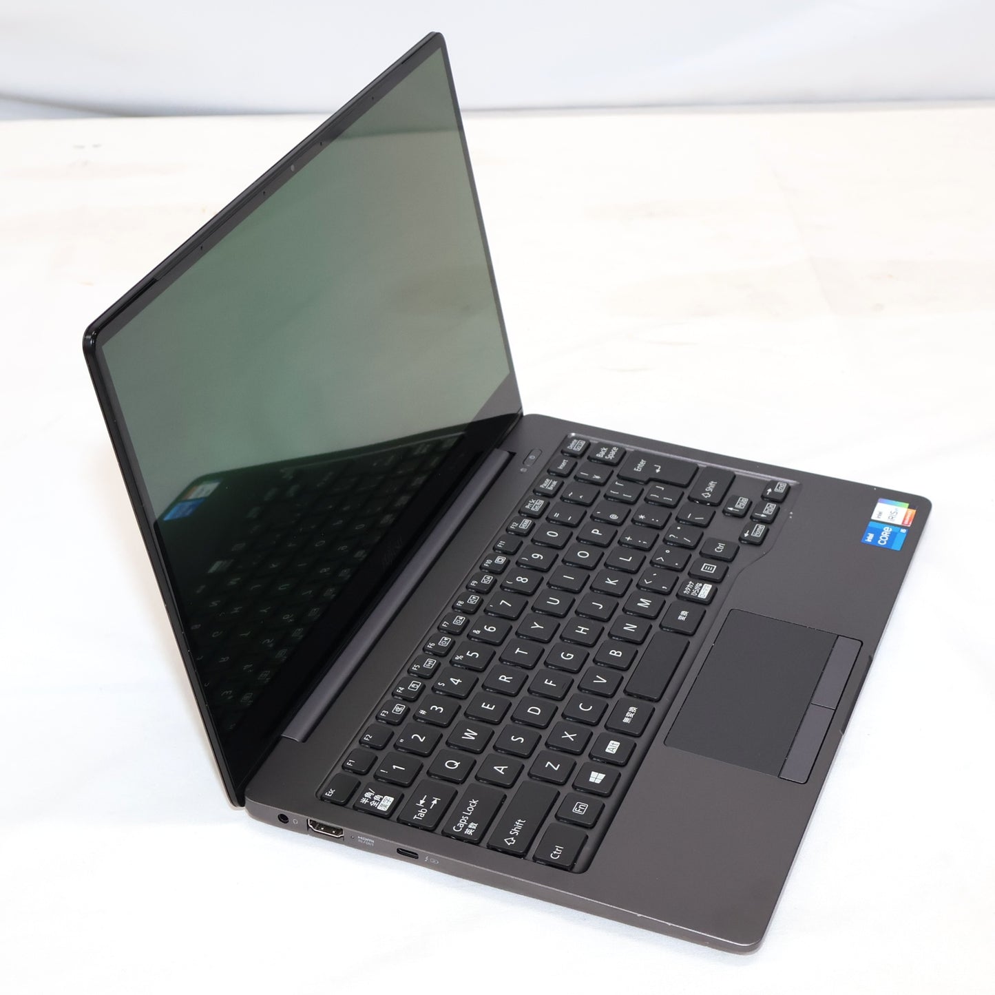 [中古(B)] 【Office非搭載】富士通 LIFEBOOK ノートパソコン FMVC90E3S( Core i5-1135G7 / 13.3型/ 8GB/ Windows 11 Home 64bt)　fmvc90e3-win11-s シルバー [良い]