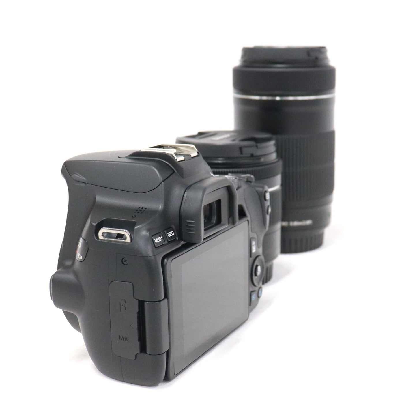 Canon 一眼レフカメラ EOS Kiss X10 ダブルズームキット ブラック eos-kiss-x10  ブラック 整備済みアウトレット品 [良い(B)]