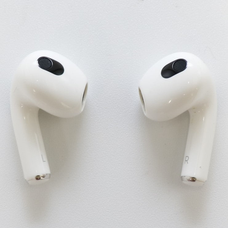 [中古(A)] AirPods 3　airpods-3 [非常に良い]