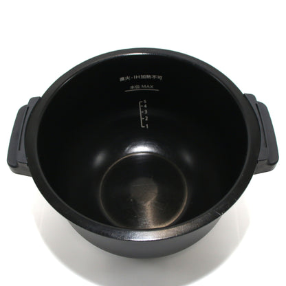 シャープ ヘルシオ ホットクック KN-HW24G 2〜6人用 2.4L容量　kn-hw24g-w   整備済みアウトレット品 [中古(C)]