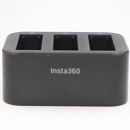 Insta360 Aceシリーズ用急速充電ハブ(ハブのみ) ace-pro-2-fast-charge-hub   整備済みアウトレット品 [良い(B)]