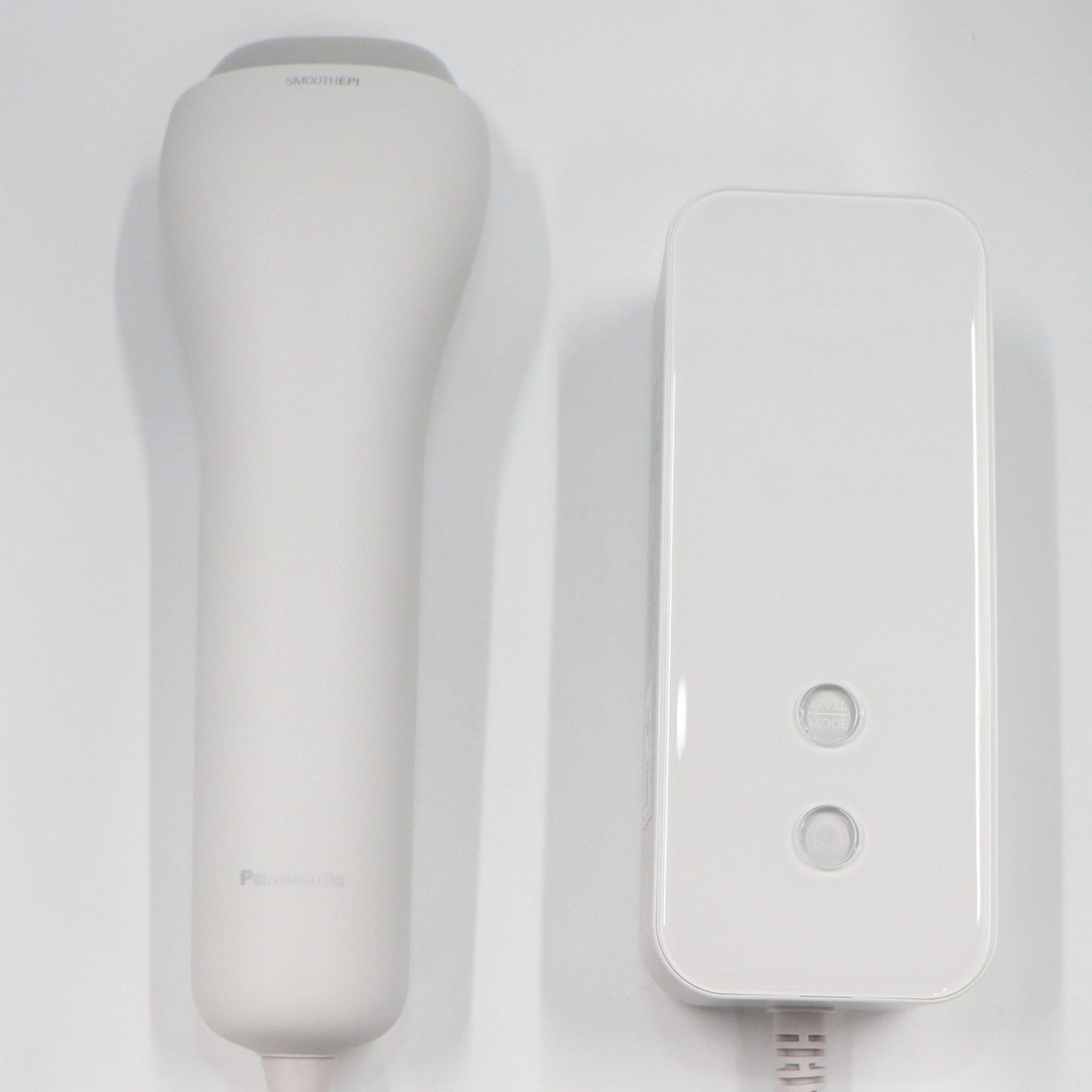 [中古(C)] パナソニック 光美容器 光エステ＜ボディ＆フェイス用＞スムースエピ ES-WG0A es-wg0a  [可]